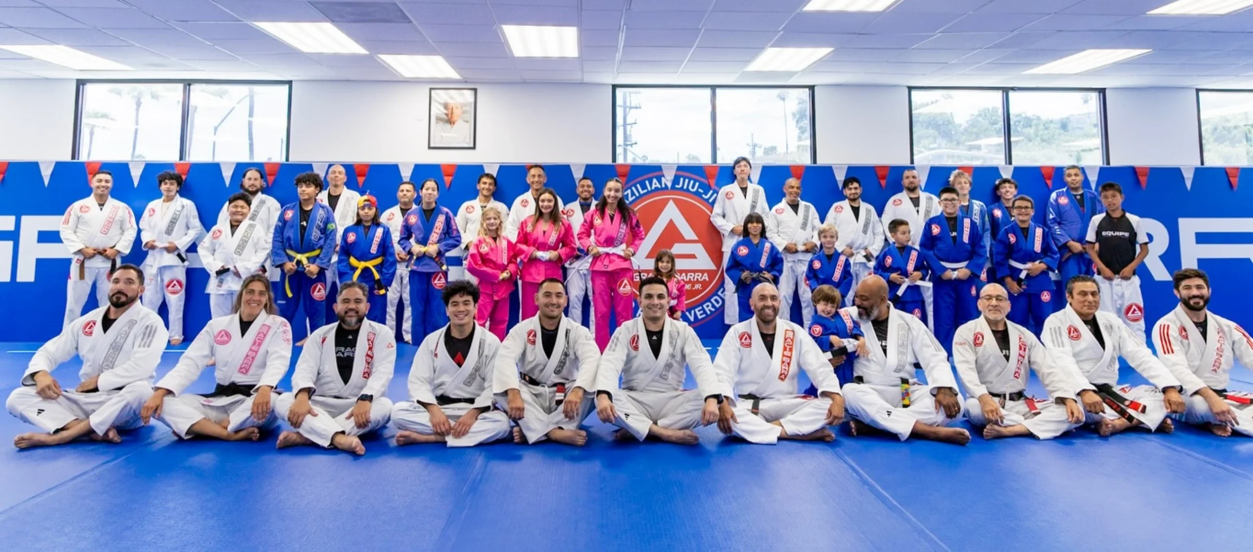 Gracie Barra Long Beach students on the mats